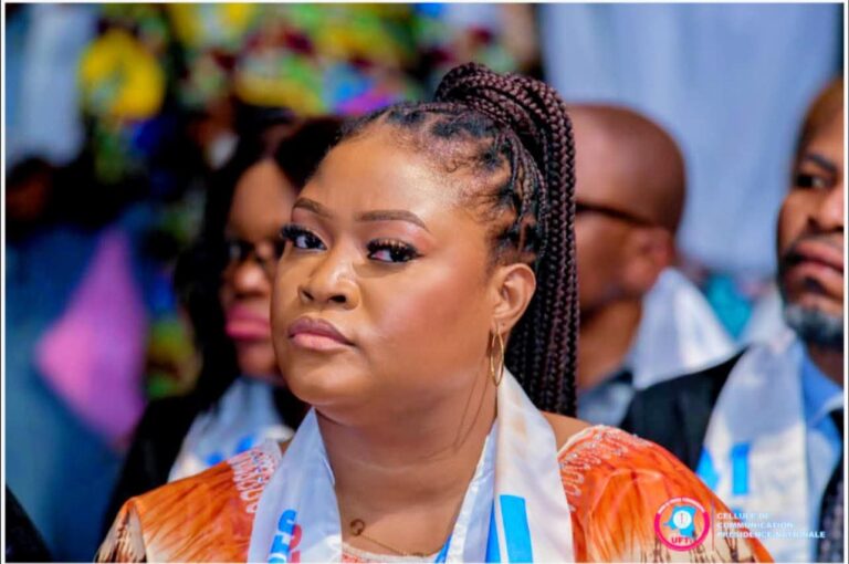 Politique : Doris Kayenga Nyota nommée porte-parole de la majorité extraparlementaire de l’union sacrée