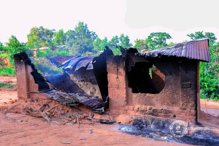 Lomami : un incendie consume un site de stockage de moustiquaires imprégnées à Kabinda