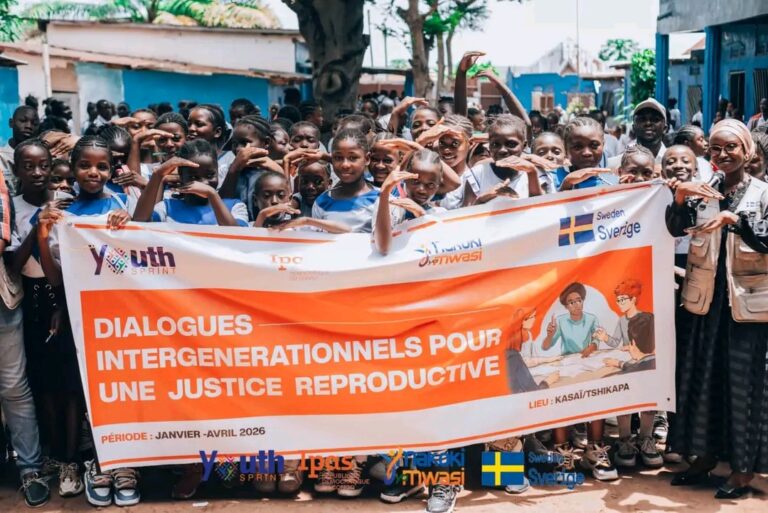 Kasaï : plus de 800 élèves et enseignants du Collège Divenu sensibilisés sur la réduction des VBG et le harcèlement en milieu scolaire