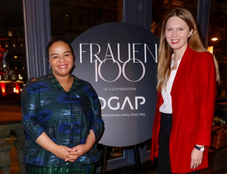 Munich : la ministre congolaise Thérèse Kayikwamba plaide pour un leadership féminin au service de la paix et de la stabilité mondiale