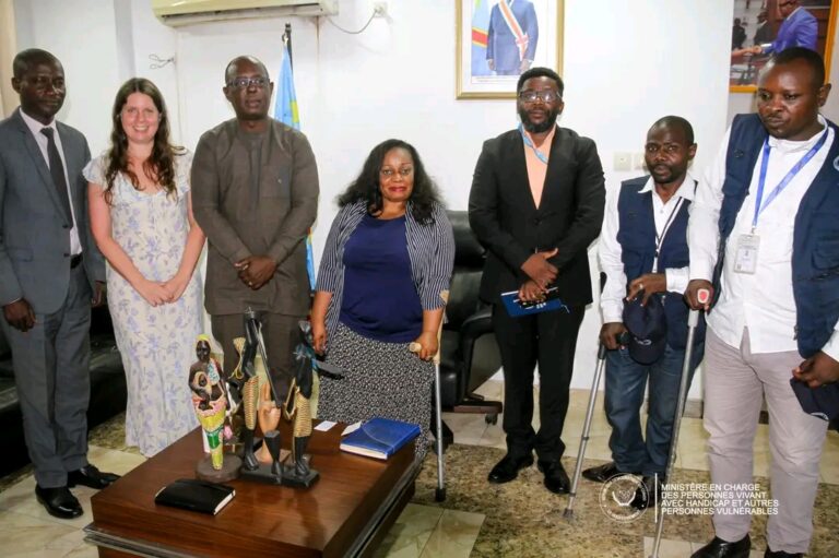 RDC : La Ministre ESAMBO echange avec une délégation du PAM sur la situation humanitaire des PVH dans les zones de conflits armés