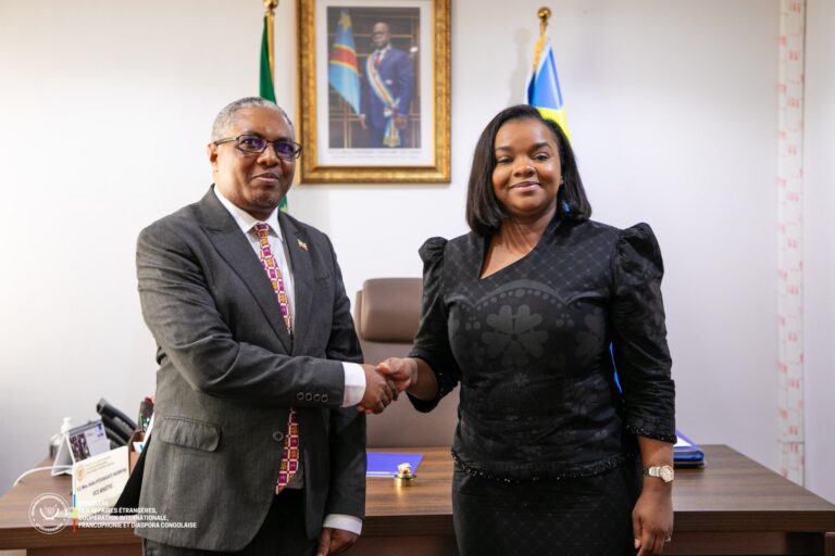 RDC – Éthiopie : la Vice-Ministre Noëlla Ayeganagato et l’ambassadeur Mekuria Getachew renforcent la coopération bilatérale entre les deux pays